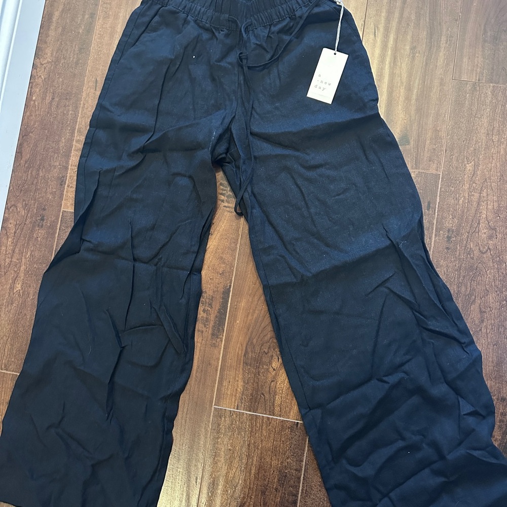 Black Wide-Leg Pants